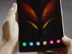 Работающий Samsung Galaxy Z Fold 2 показали со всех сторон