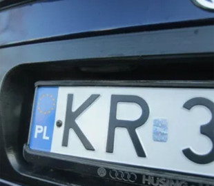 Можно купить четыре "Байрактара": сколько покупатели "евроблях" заплатили в бюджет за 2 недели без льгот