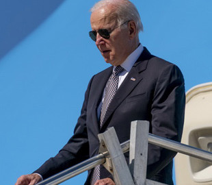 Іспит для Байдена і шанс для Трампа: які наслідки матимуть проміжні вибори у США