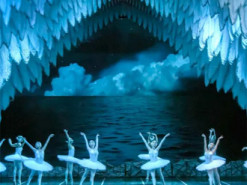 На "радіостанції Судного дня" в РФ заграло "Лебедине озеро": що відбулося