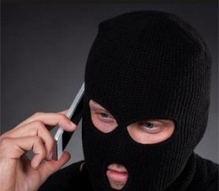 Мошенник снял с чужой карточки 44 тысячи гривен