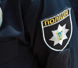 Аферист, находясь в СИЗО, выманил у доверчивых граждан более миллиона гривен
