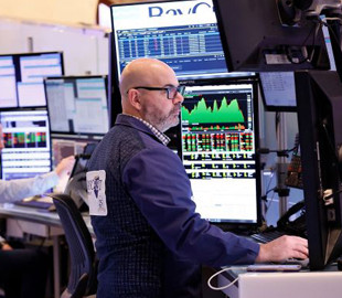 Оточення Трампа підозрюють у спекуляціях на "інсайдах" і заробітках мільйонів, - Esquire