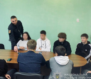 Підлітки з Одещини потрапили до поліції через інтернет-тренд