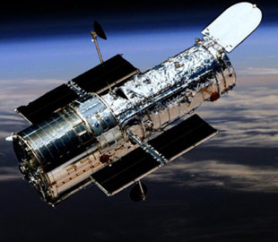 Hubble показав дивну карликову галактику у сузір'ї Живописець