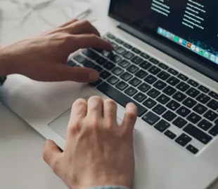 Як продовжити час роботи ноутбука під час відключень світла