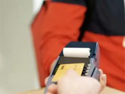 Заборона китайських карток за кордоном: російський банк опинився у складній ситуації