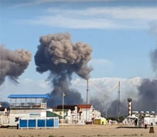 Після вибухів у Криму путін терміново скликав нараду з безпекових питань
