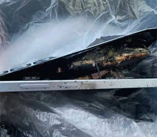 Samsung Galaxy S25+ спалахнув прямо під час використання