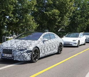 Mercedes провів порівняльний тест свого електромобіля EQS та Tesla Model S