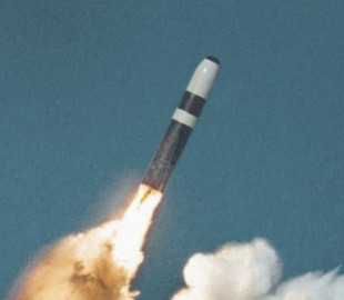 У Франції починають розробку балістичної ракети дальністю 2000 км: скільки часу на це піде