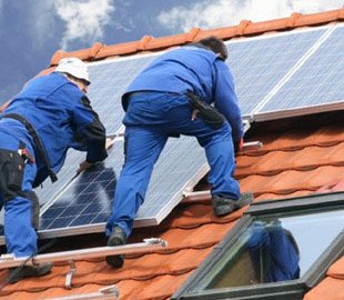 В Україні планують запровадити програму пільгових кредитів на встановлення сонячних панелей у приватних будинках