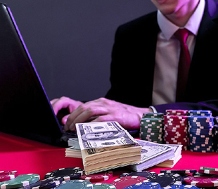 Група зловмисників організувала онлайн-казино і вивела до рф 3 млрд грн