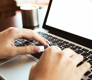 Керівниця відділення поштового зв’язку привласнила майже 130 тисяч гривень