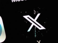 Соцмережа Маска після виборів почала втрачати відомі акаунти