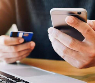 Шахраї представились операторами мобільного звʼязку та обікрали жінку майже на 60 тисяч гривень