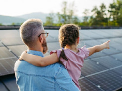 Світове зростання відновлюваної енергетики все ще не відповідає кліматичним цілям, – звіт