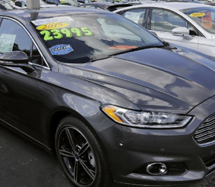 Названо найпопулярніші вживані авто з Америки в Україні за 2022 рік