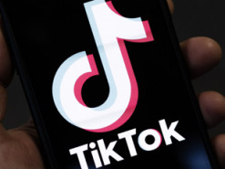 В Індонезії блогерку засудили до двох років ув'язнення за відео у TikTok