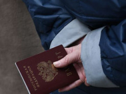 Росіяни виїжджають з Туреччини через проблеми з легалізацією проживання і не лише, – Reuters