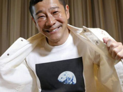 Японський мільярдер закрив проект першого туристичного польоту навколо Місяця