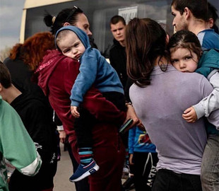 Десять британських педофілів приїхали до Польщі у пошуках українських дітей-біженців