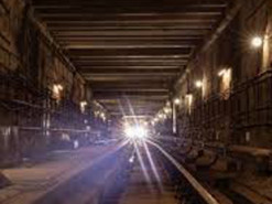 Блогер постраждав у київському метро через зачепінг: перелом і струс мозку