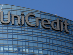 UniCredit очікує скоротити витрати на €500 млн завдяки ШІ
