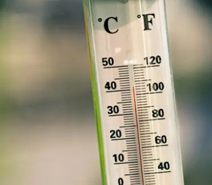 Європу знову накриє пекельна спека: туристів попередили про +46°C у декількох напрямках