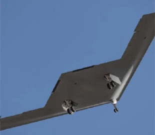 Другий стелс-бомбардувальник нового покоління США здійснив перший політ