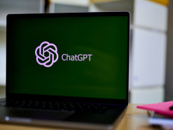 OpenAI відкладає запуск спеціального магазину GPT на початок 2024 року