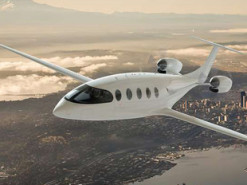 Первый в мире электрический пассажирский самолет готов к полету