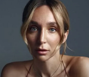 Проти хмельницької блогерки Олени Мандзюк відкрили кримінальну справу за заявою Гончаренка