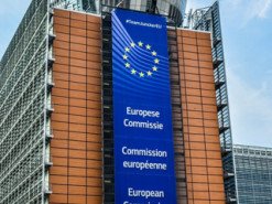 ЄС закликає бізнес переходити на «європейський» штучний інтелект