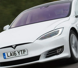 Автопилот Tesla спас пьяного драйвера