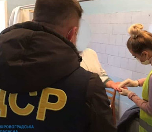 Медсестра й сімейний лікар видавали підроблені COVID-сертифікати у Кропивницькому