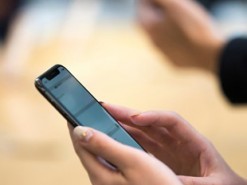 Украинский оператор закрывает связь с номерами РФ на Донбассе и Крыму