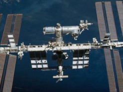 Осколки взорванного РФ спутника будут летать десятилетия и угрожать МКС