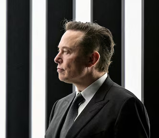 Маск погрожує покинути Tesla, якщо акціонери не схвалять його «зарплатний план» на $1 трлн