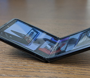 Samsung отказывается от Galaxy Z Flip2