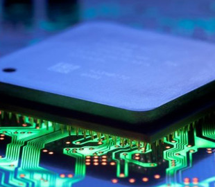 Китай зможе робити 25 мільярдів чипів на місяць: навіщо країні так багато процесорів