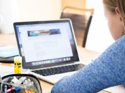 У Тернопільській області розпочалося дистанційне навчання: долучилося понад 2,5 тис. дітей-переселенців