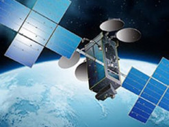 SpaceX запустит самый тяжелый спутник в истории