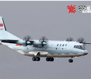 Китайські розробники представили новий протикорабельний військовий літак Y-9