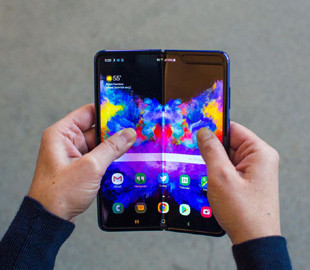 Первую партию Samsung Galaxy Fold распродали в Индии за полчаса