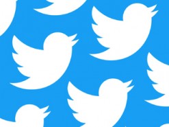 Девушка опоздала на рейс и стала звездой Сети