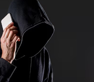 Інтернет-шахраї ошукали жінку на 80 тисяч гривень
