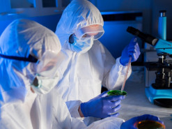 Чат-боти ШІ можуть допомогти терористам в плануванні атак із застосуванням біозброї