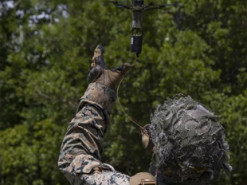 Розкриті технічні характеристики американського баражувального дрона Switchblade 300 Block 20