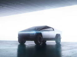 Пикап Cybertruck внезапно заметили на конвейере Tesla